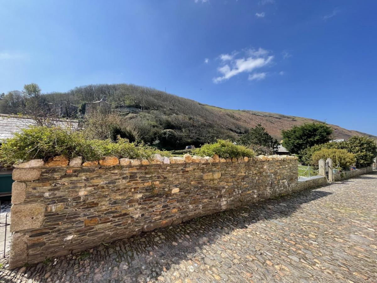 فيلا The Brewhouse Boscastle Harbour المظهر الخارجي الصورة